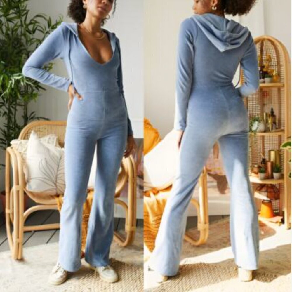 Iets Frans UO Loungewear Kenny Plunge Neck Hooded Velour Jumpsuit SizeSmall Blue